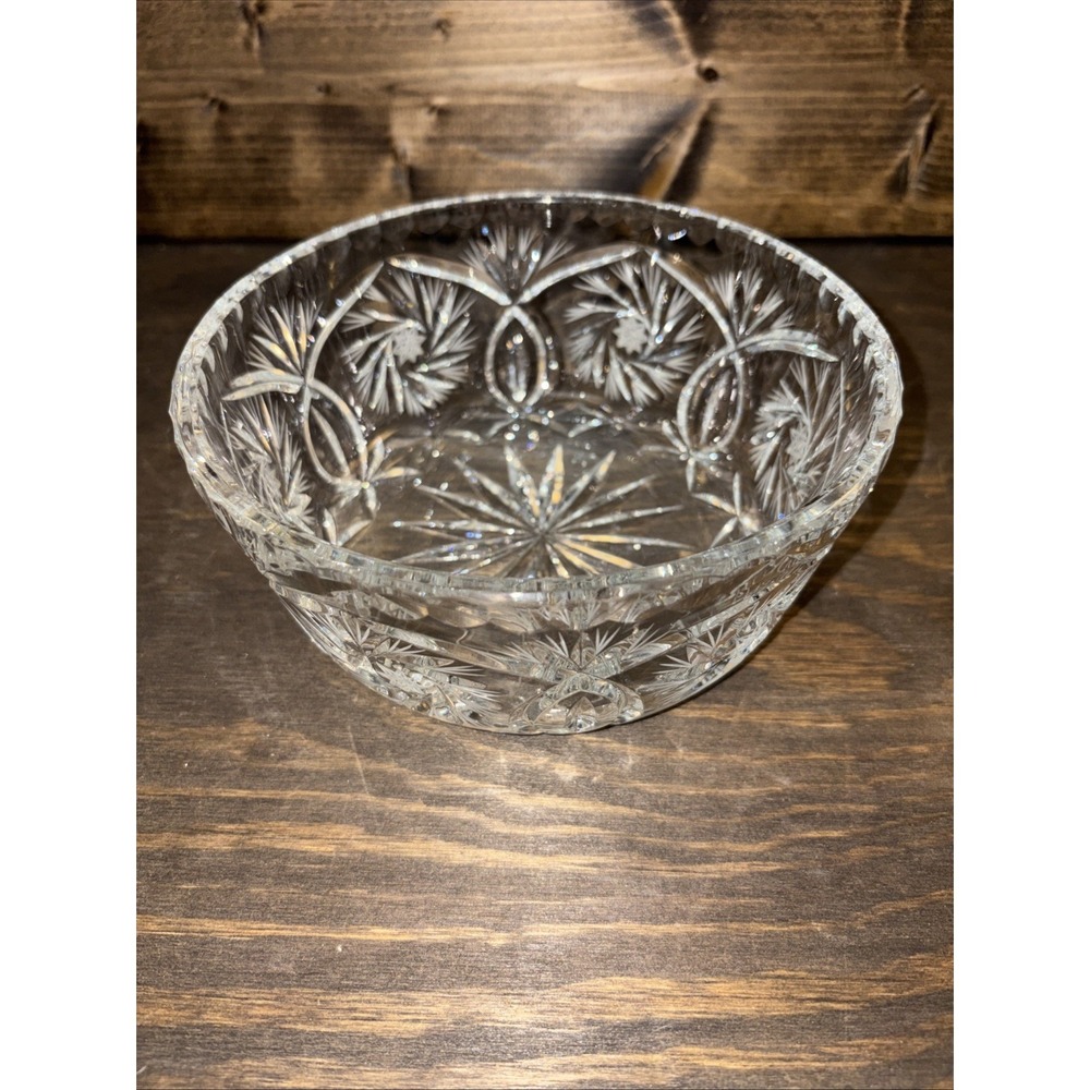 Beautiful Vintage Heavy Crystal Bowl Pinwheel, Star Elegant Bowl 7" Wide